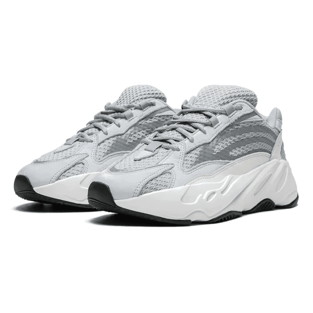 Adidas Yeezy 700 V2 "Static" sneakers - Luxury Dubai