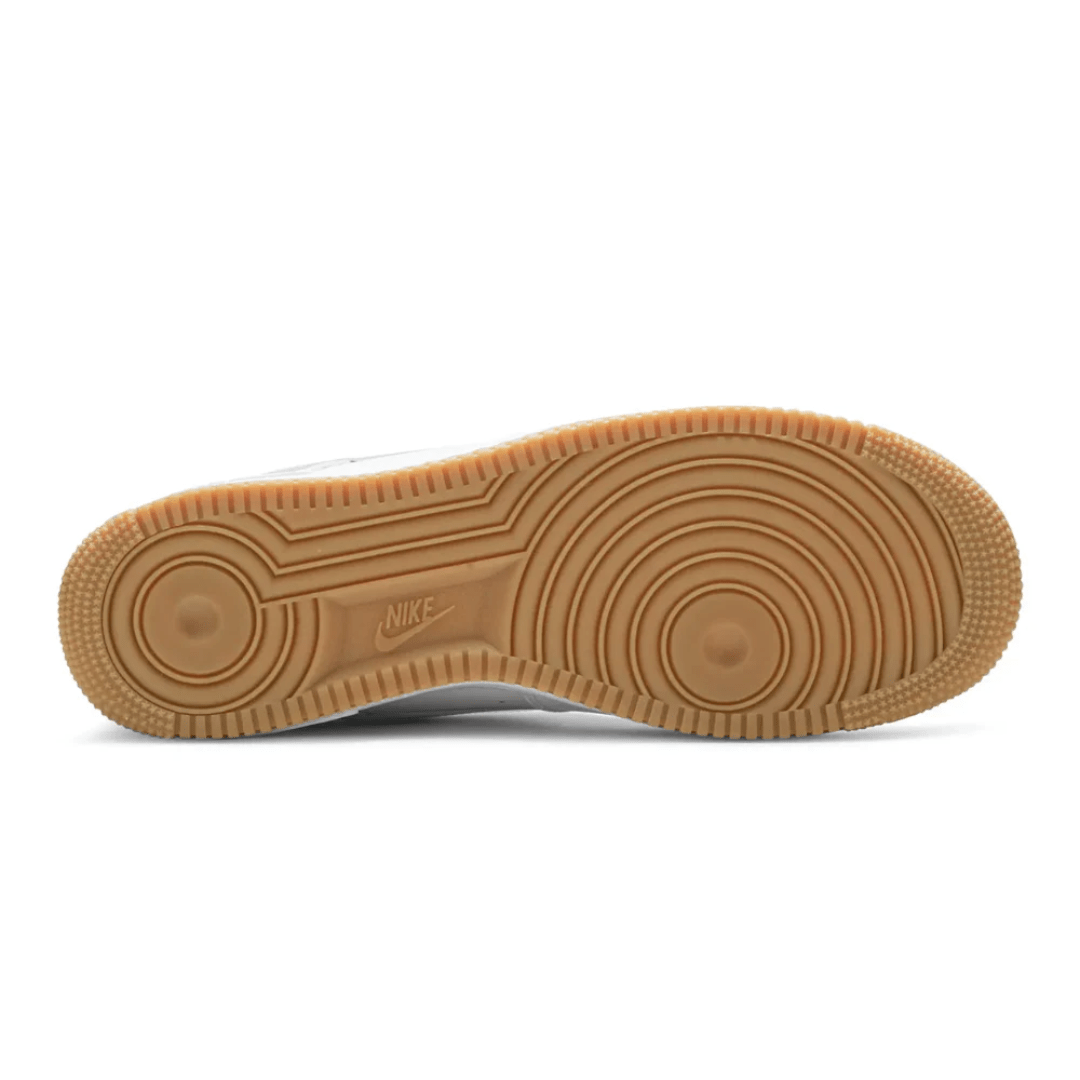 Air Force 1 '07 'White Gum Light Brown' - Luxury Dubai