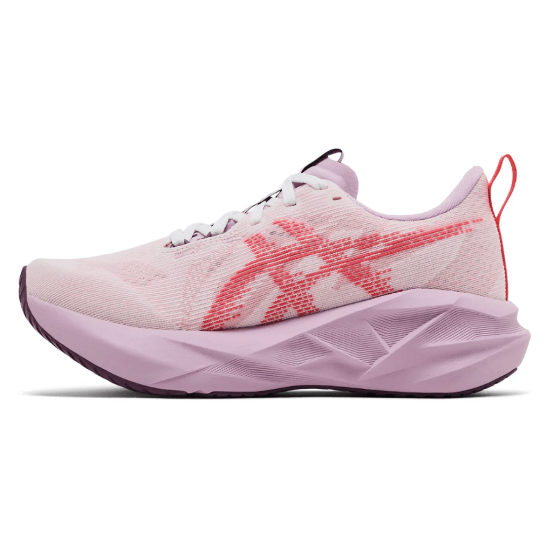 Asics Novablast 5 'Coral Reef' - Luxury Dubai