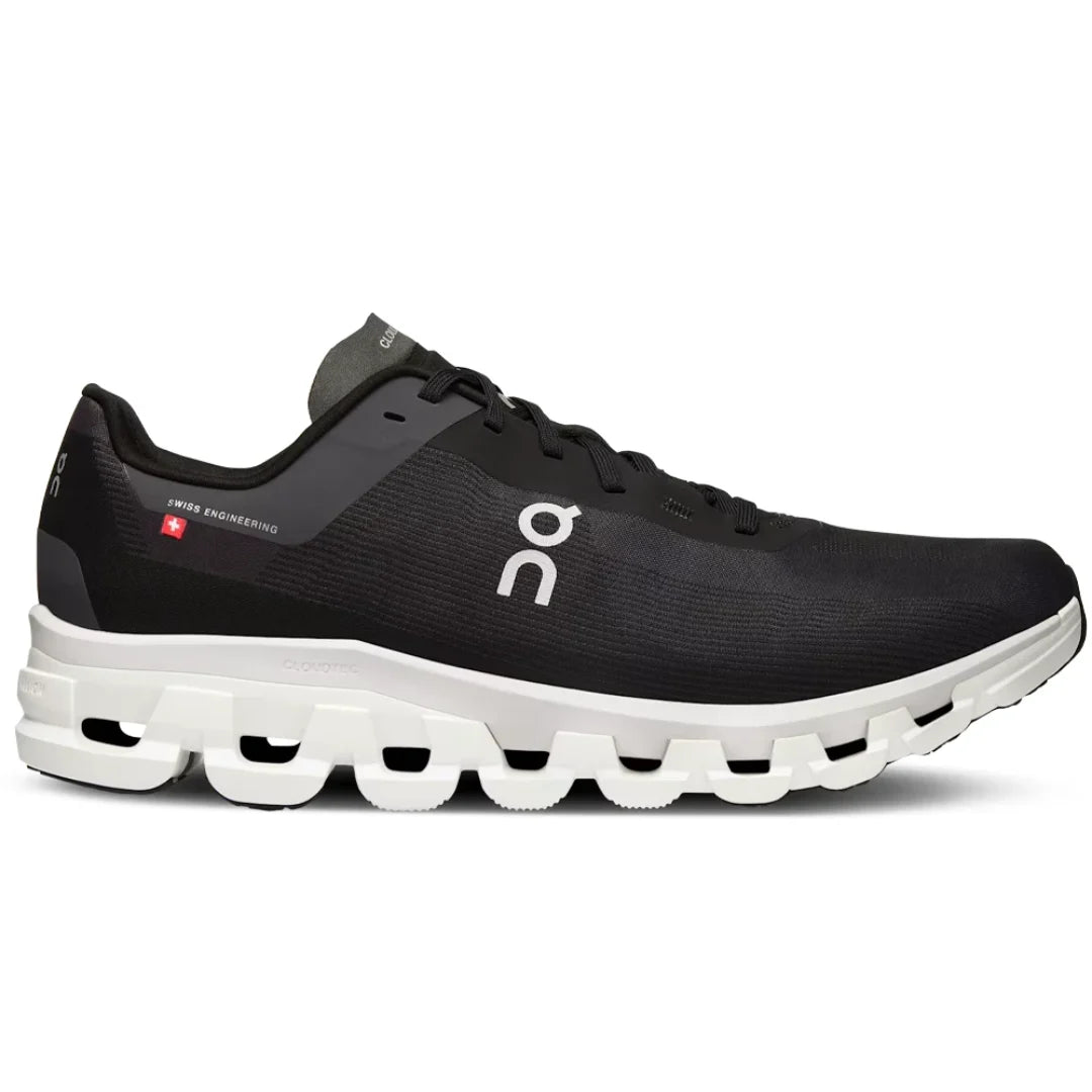On Running Cloudflow 4 "Black | White" - Luxury Dubai