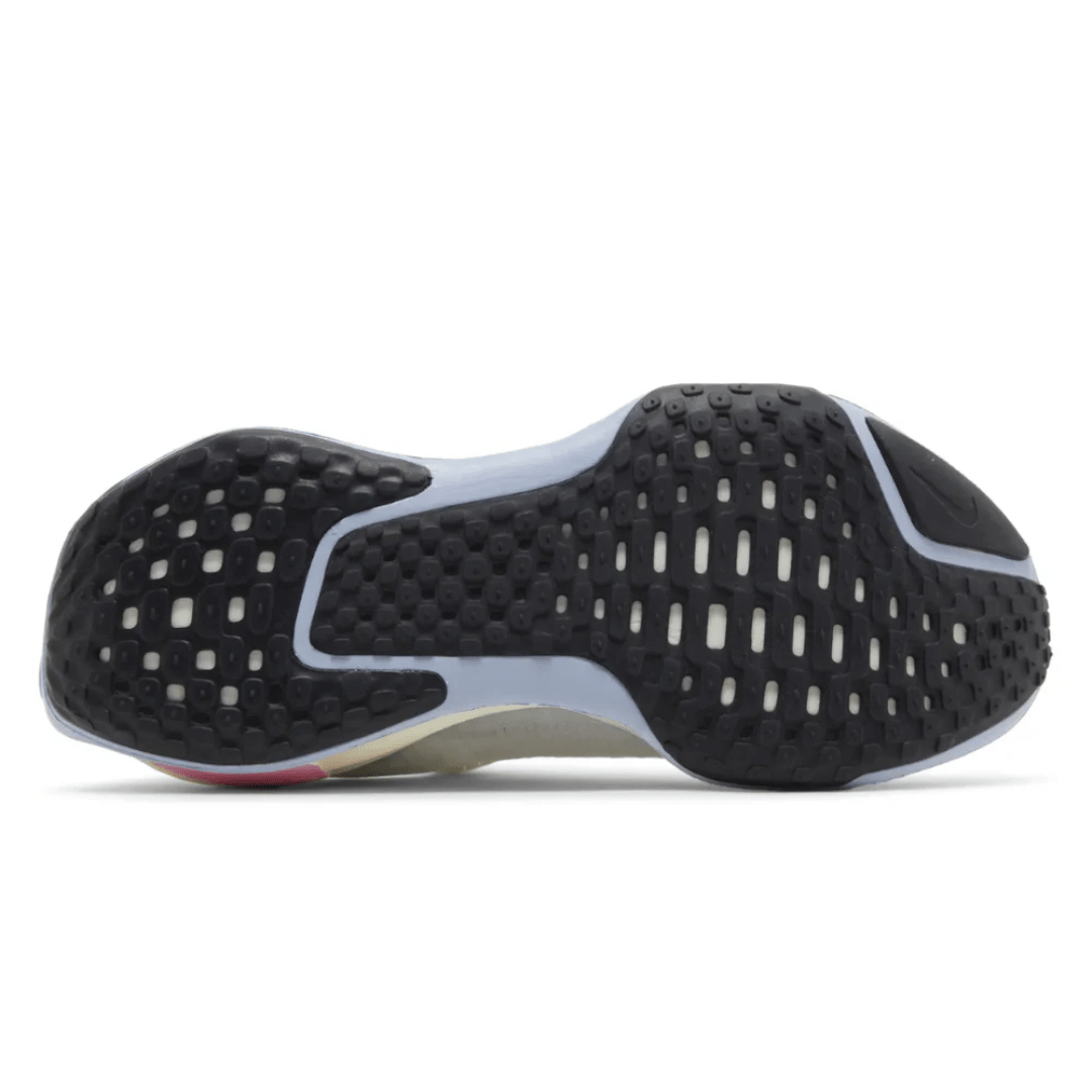 Nike ZoomX Invincible Run Flyknit 3 'White Cobalt Bliss' - Luxury Dubai