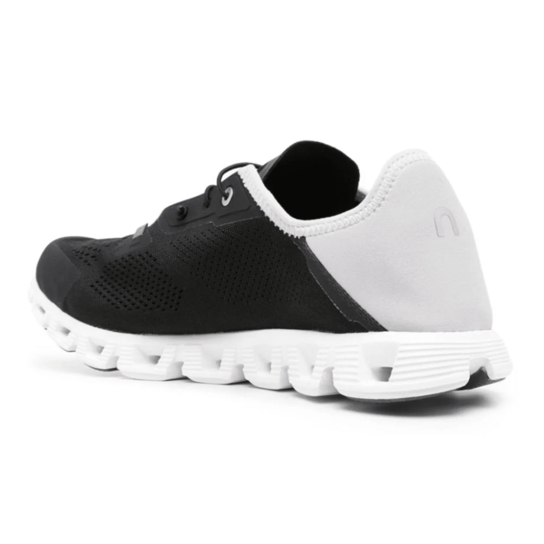 On Cloud 5 Coast "Black / Light Grey" - Luxury Dubai