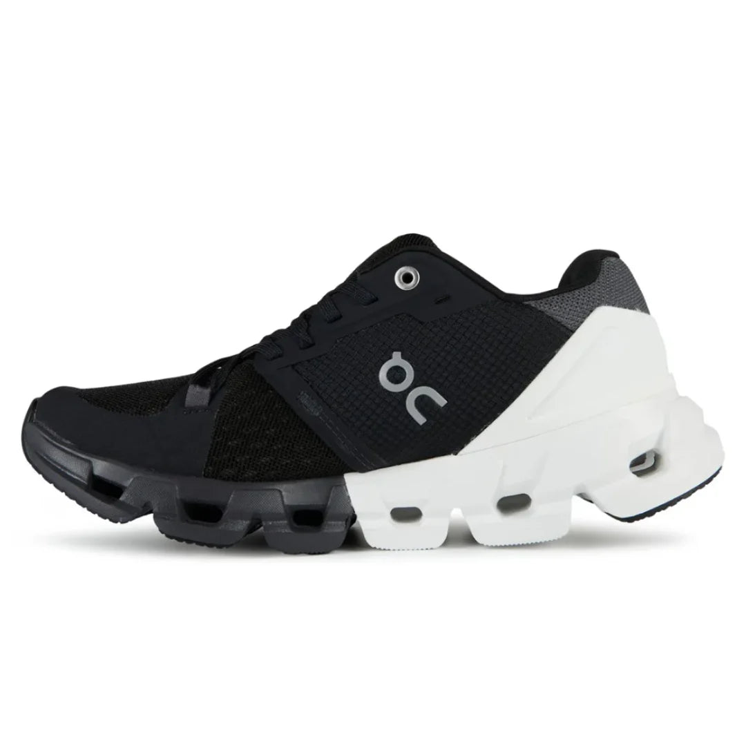 On Cloudflyer 4 'Black | White' - Luxury Dubai