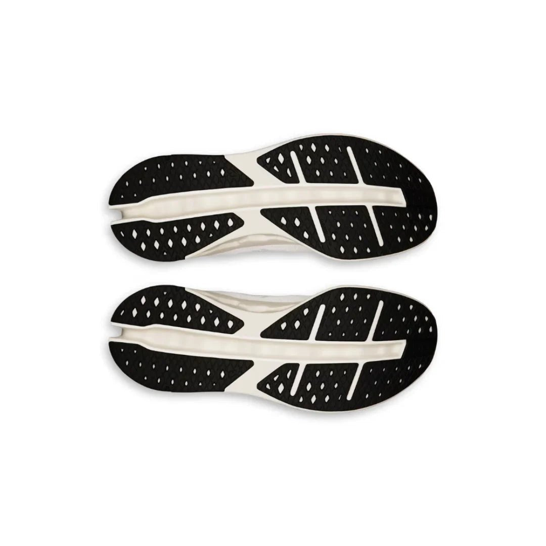 On Cloudsurfer Max 'White | White' - Luxury Dubai