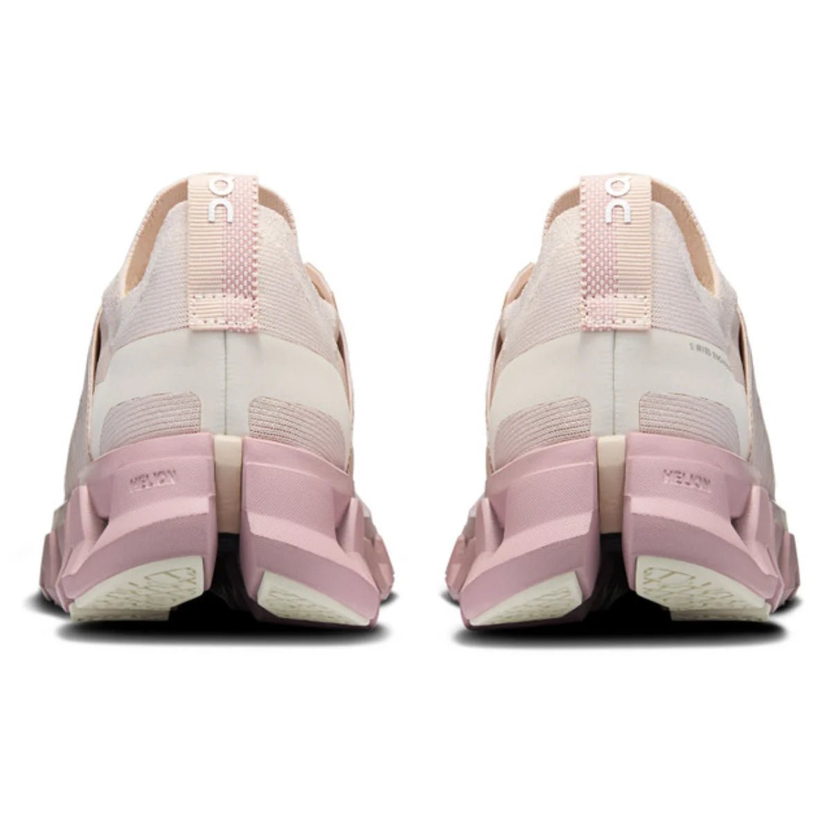 On Cloudswift 4 Pearl/Mauve heel view
