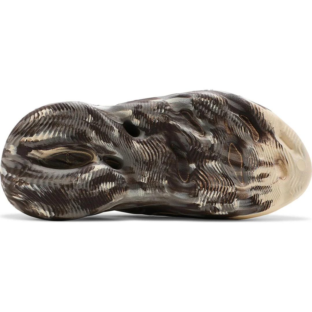 Yeezy Foam Runner 'MX Cream Clay' 5 Yeezy Foam Runner MX Cream Clay macro Dubai